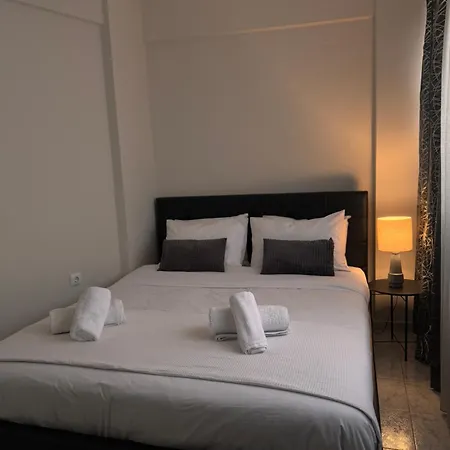 Hera Queen Boutique Apartment Larissa